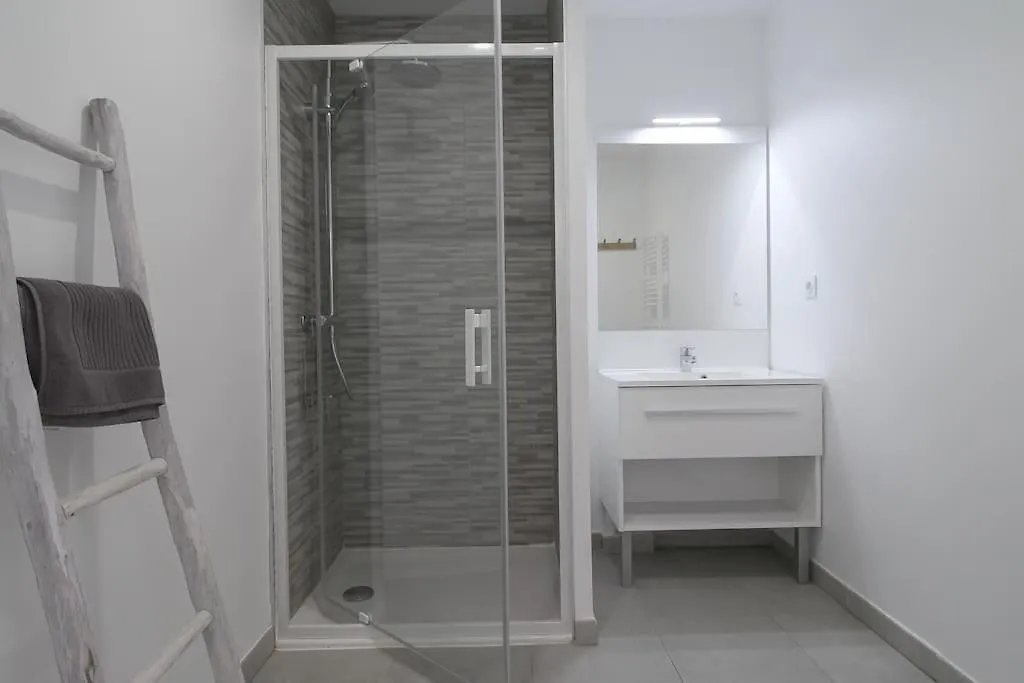 Appartment Alizee, Airco, Pool And Near Beach La Croix-Valmer 0*,  Γαλλία