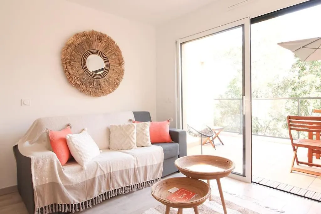 Appartment Alizee, Airco, Pool And Near Beach La Croix-Valmer Διαμέρισμα